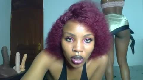nasty_divah online show from April 27, 8:34 am