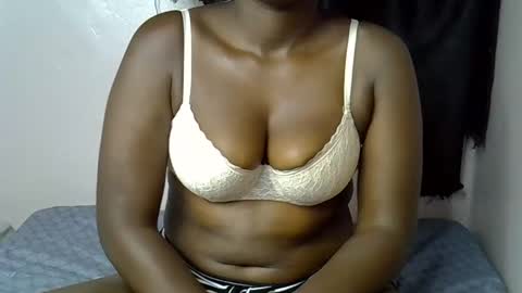 dollie online show from January 17, 4:39 am