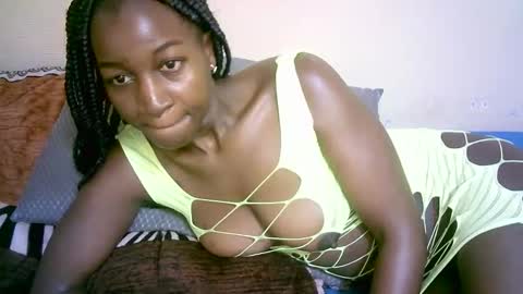 Marie online show from October 30, 6:48 am