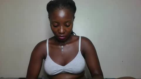 Snapshot of nastyivy1 chatting on November 18, 7:07 pm nastyivy1 online show from November 18, 7:07 pm