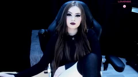 nastykatty_ online show from July 10, 6:32 pm