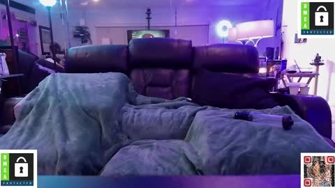 Snapshot of nastypartycple9880 chatting on January 12, 10:02 am NastyPartyCouple online show from January 12, 10:02 am