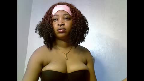 Nastyxxholes online show from February 23, 9:39 am