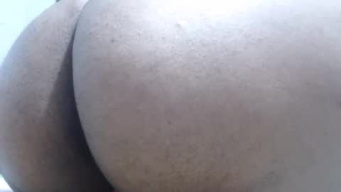 Snapshot of natacha_sleeper chatting on March 8, 12:33 am natacha_sleeper online show from March 8, 12:33 am