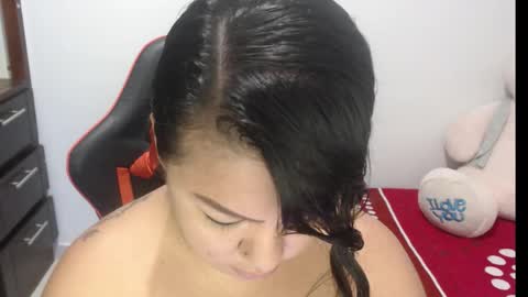 Snapshot of natachaprinss22 chatting on October 25, 6:10 am Nata Ramirez online show from October 25, 6:10 am