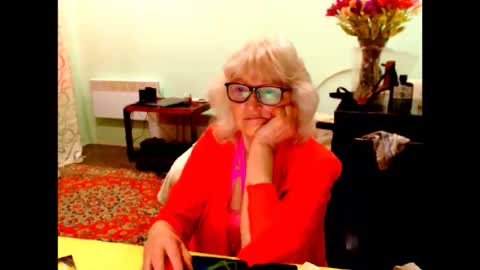 Snapshot of natali7634 chatting on May 9, 3:45 am natali online show from May 9, 3:45 am