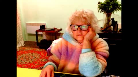 Snapshot of natali7634 chatting on May 11, 4:40 am natali online show from May 11, 4:40 am