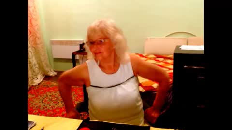 Snapshot of natali7634 chatting on May 19, 3:18 pm natali online show from May 19, 3:18 pm
