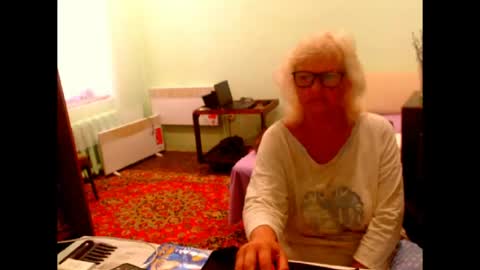 Snapshot of natali7634 chatting on July 2, 3:17 am natali online show from July 2, 3:17 am