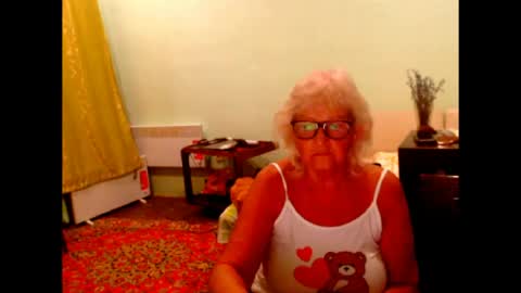 Snapshot of natali7634 chatting on July 6, 9:50 pm natali online show from July 6, 9:50 pm