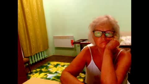 Snapshot of natali7634 chatting on July 19, 5:11 am natali online show from July 19, 5:11 am