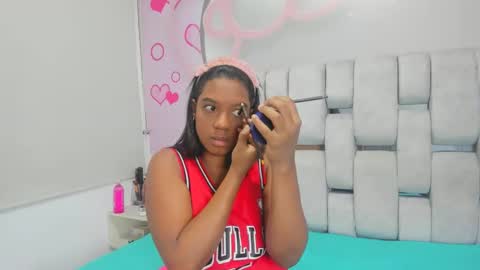 NATALI KIDMAN online show from February 5, 12:27 pm