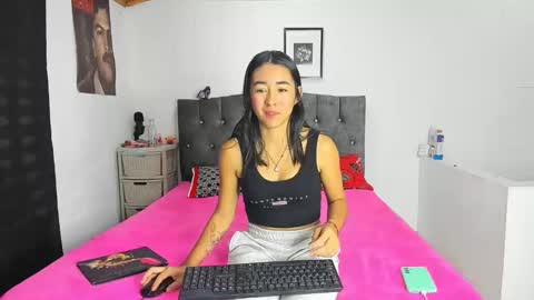 Snapshot of natalia54_ chatting on February 23, 2:18 am NATI  online show from February 23, 2:18 am