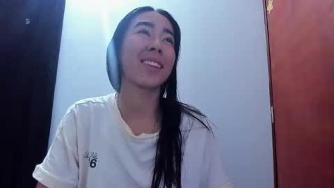 Snapshot of natalia54_ chatting on November 3, 12:46 am NATI  online show from November 3, 12:46 am