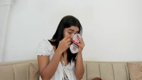 Snapshot of natalia_aguirre chatting on November 15, 12:13 pm Naty online show from November 15, 12:13 pm