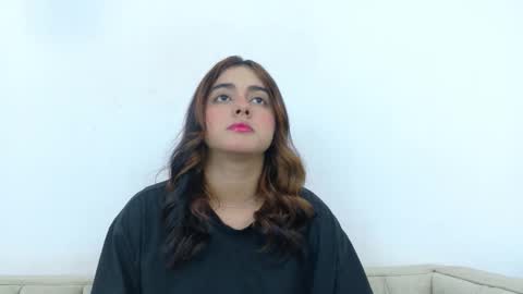 Naty  online show from March 14, 1:49 pm