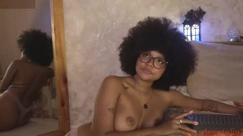natalia_curlyx online show from February 10, 1:24 am