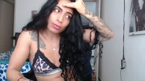 Snapshot of natalia_the_queen chatting on July 23, 12:47 pm Natalie online show from July 23, 12:47 pm