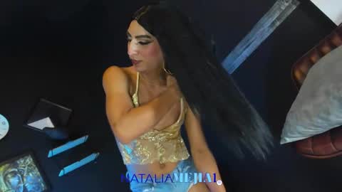 Snapshot of nataliamejia3 chatting on December 4, 12:31 am Natalia Mejia online show from December 4, 12:31 am