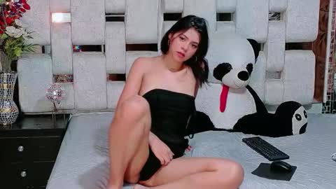 Snapshot of nataliatompsonx1 chatting on December 22, 9:01 pm nataliatompsonx1 online show from December 22, 9:01 pm