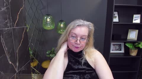 NataliCloud online show from December 6, 5:00 pm