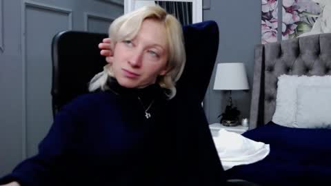 Natalie online show from December 4, 9:29 am