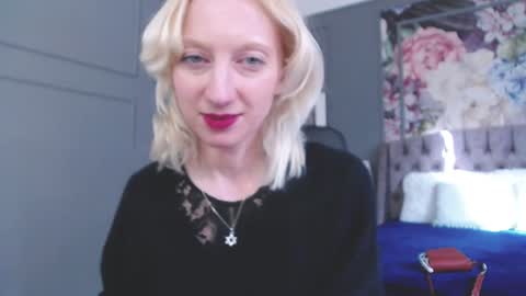 Natalie online show from February 4, 10:00 am