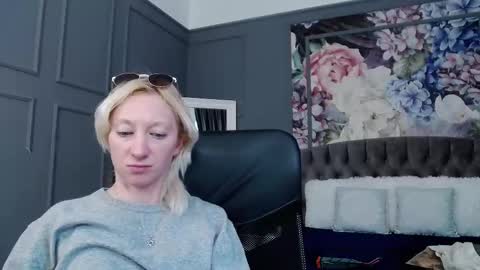 Natalie online show from February 11, 2:13 pm