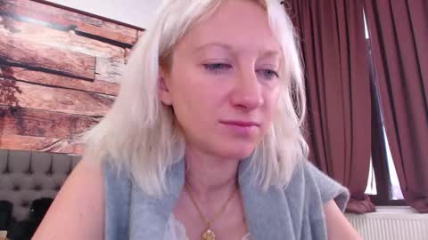 Natalie online show from November 9, 10:46 am