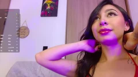 Snapshot of natalie_juice chatting on January 12, 5:01 am Natalie OF online show from January 12, 5:01 am