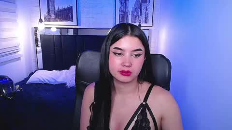 natalie  online show from April 25, 8:39 am