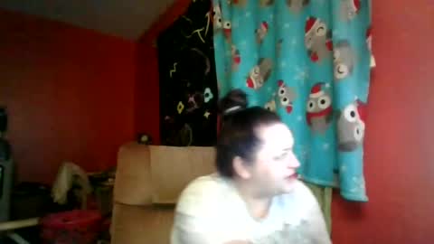 Snapshot of nataliedays chatting on December 9, 11:13 pm Natalie online show from December 9, 11:13 pm