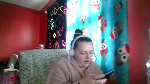 Snapshot of nataliedays chatting on December 21, 4:46 pm Natalie online show from December 21, 4:46 pm