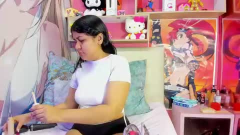 natalieevansx online show from June 19, 12:31 pm