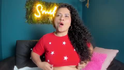 Snapshot of nataliescott_ chatting on December 15, 3:33 am nataliescott_ online show from December 15, 3:33 am