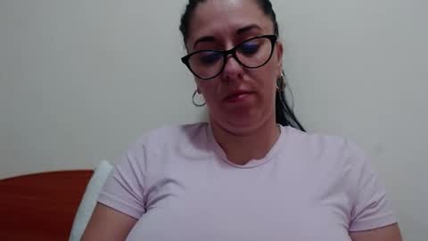 Snapshot of natally565656 chatting on October 12, 1:43 pm natally online show from October 12, 1:43 pm