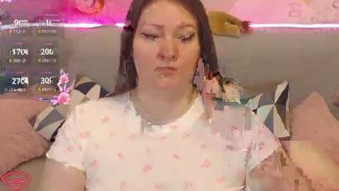 Snapshot of nataly_cute1 chatting on August 2, 7:12 pm Nataly online show from August 2, 7:12 pm
