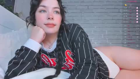 Nataly online show from February 6, 3:48 pm