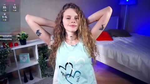 Snapshot of nataly_hello chatting on February 23, 8:28 am Natalie online show from February 23, 8:28 am