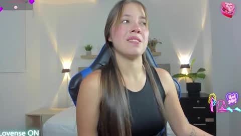 Snapshot of nataly_rodri chatting on February 7, 2:37 am Nataly online show from February 7, 2:37 am