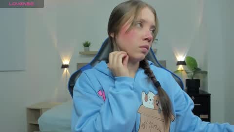 Snapshot of nataly_rodri chatting on February 25, 1:59 am Nataly online show from February 25, 1:59 am