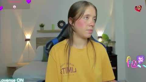 Snapshot of nataly_rodri chatting on February 26, 2:32 am Nataly online show from February 26, 2:32 am