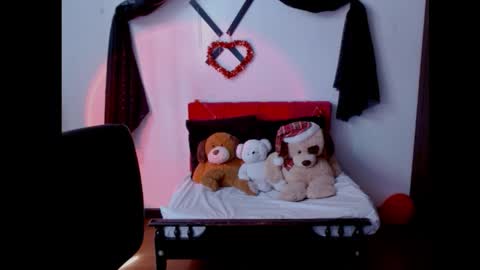 Nataly Escobar online show from March 12, 3:07 pm