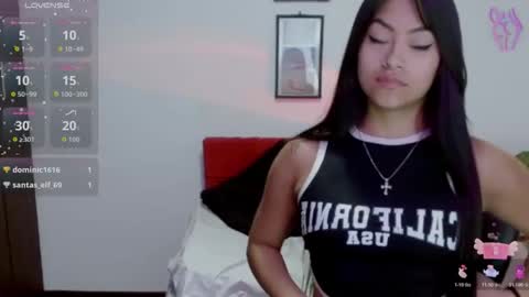 Nataly Escobar online show from November 15, 1:51 pm