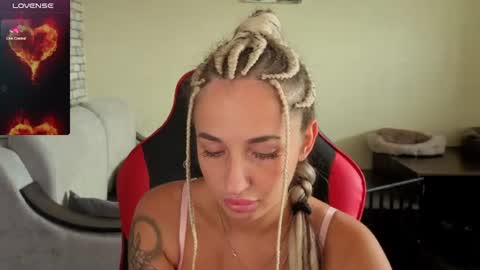 Snapshot of natalyfreman chatting on July 25, 10:24 am Nataly online show from July 25, 10:24 am