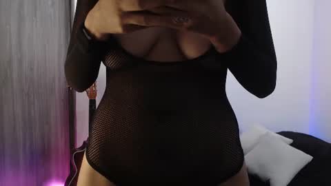   online show from July 8, 7:51 pm