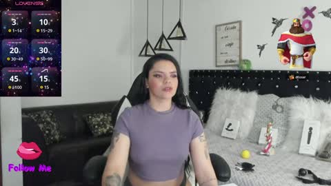 Snapshot of natasha__logan chatting on December 27, 8:45 am Natasha online show from December 27, 8:45 am