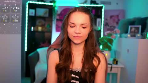 Snapshot of natasha__malkova chatting on January 31, 1:23 pm natasha__malkova online show from January 31, 1:23 pm