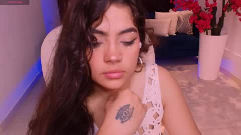 Snapshot of natasha_aniston1 chatting on May 13, 7:33 pm Natasha aniston1 online show from May 13, 7:33 pm