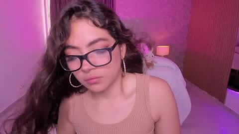 Snapshot of natasha_aniston1 chatting on May 26, 7:43 pm Natasha aniston1 online show from May 26, 7:43 pm